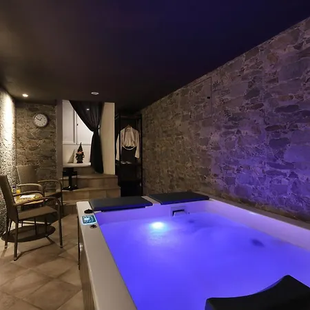 Hotel Nasilvana & Adults Only Benimantell